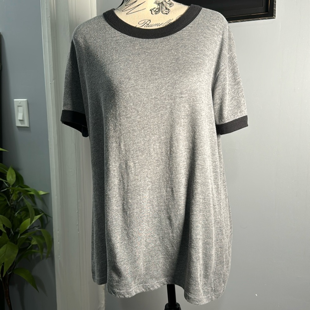 Victoria’s Secret PINK Grey & Black Comfy T-Shirt L